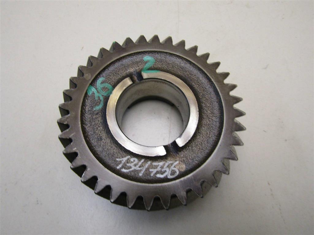Шестерня КПП VW Transporter T4 1991-1995 02A311261G