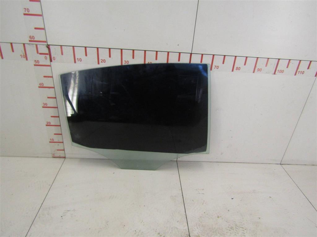 Стекло двери задней правой VW Passat (B6) 2005-2010 3C5845026
