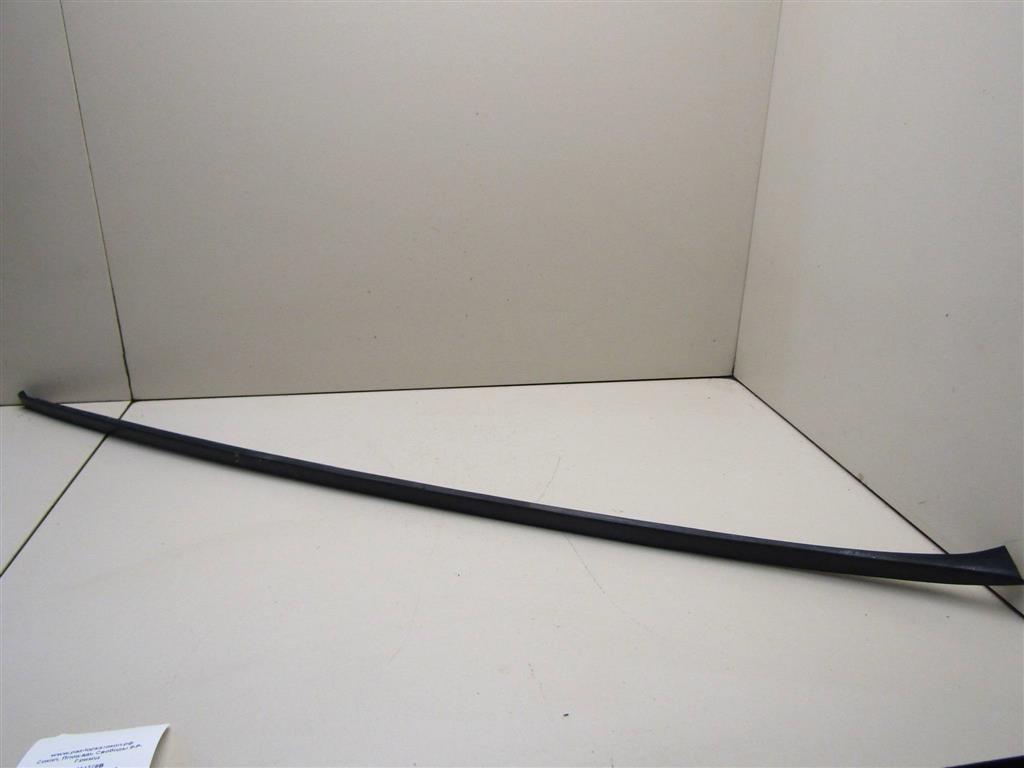 Молдинг лобового стекла VW Passat (B6) 2005-2010 3C0854328B