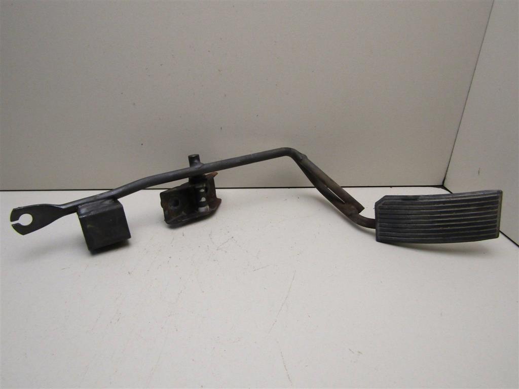 Педаль газа Ford Maverick 2001-2006 4493749