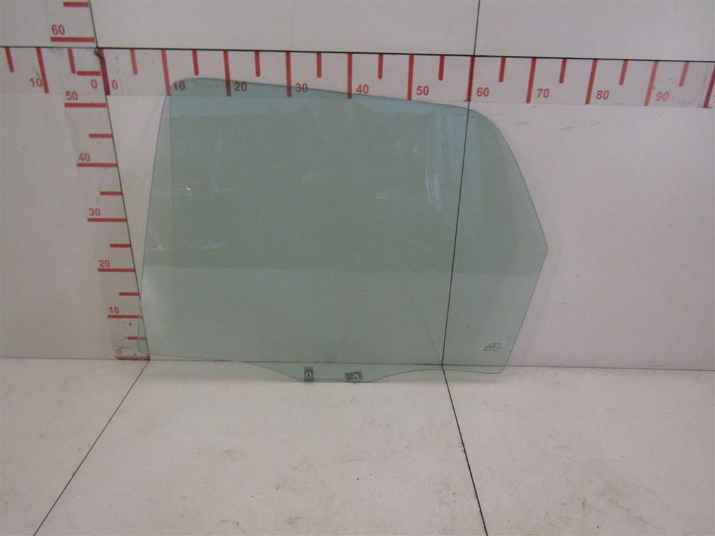 Стекло двери задней левой Ford Maverick 2001-2006 4661818