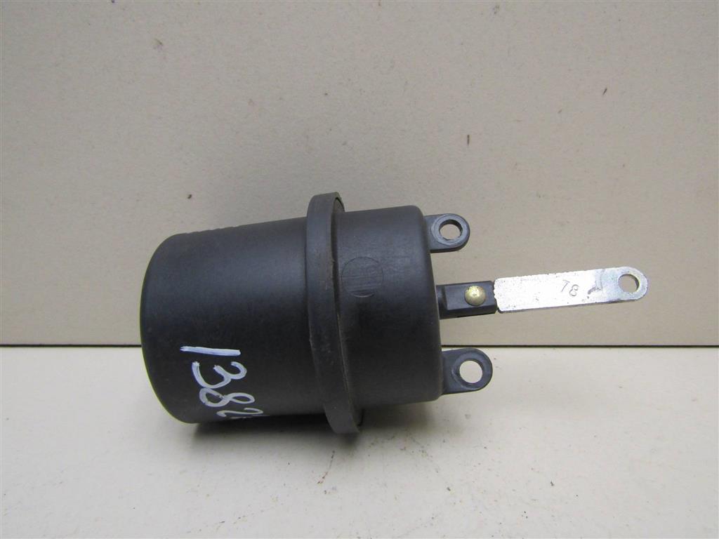 Клапан отопителя Ford Maverick 2001-2006 4093678