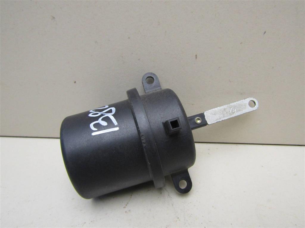 Клапан отопителя Ford Maverick 2001-2006 4093670