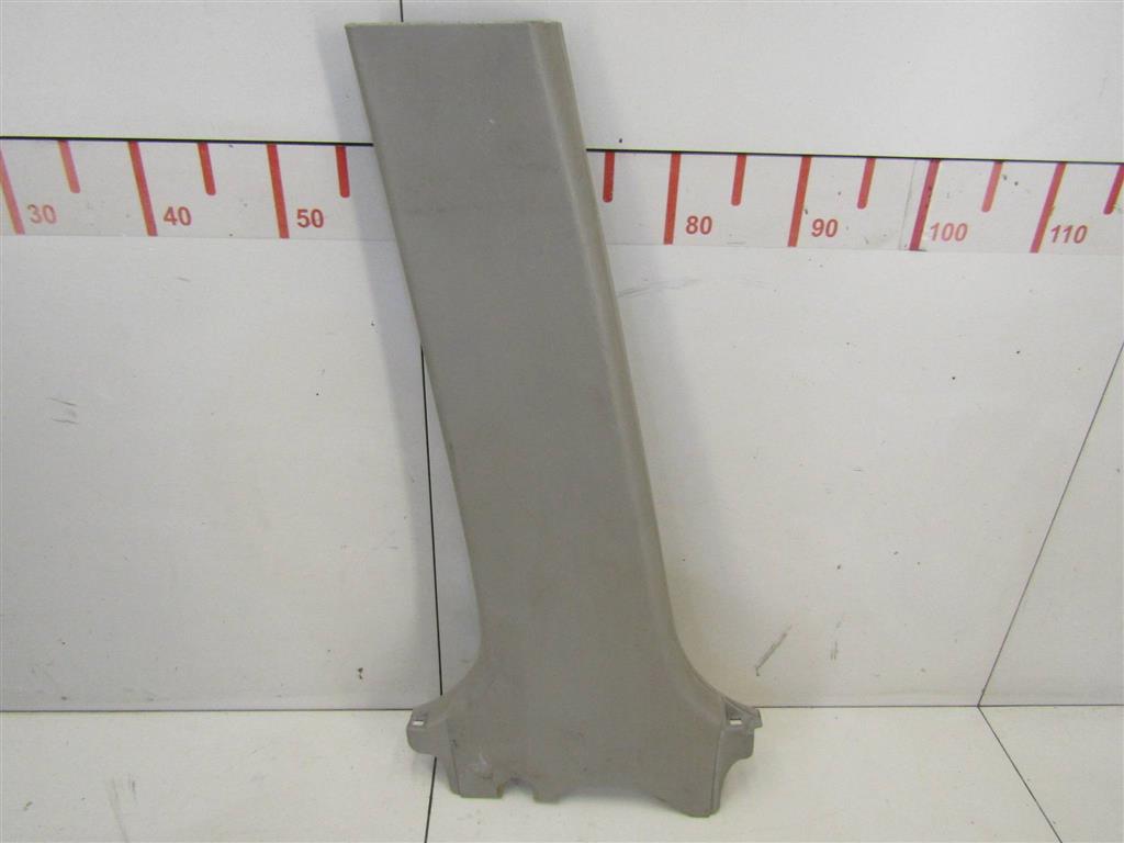 Обшивка стойки Ford Maverick 2001-2006 4930516