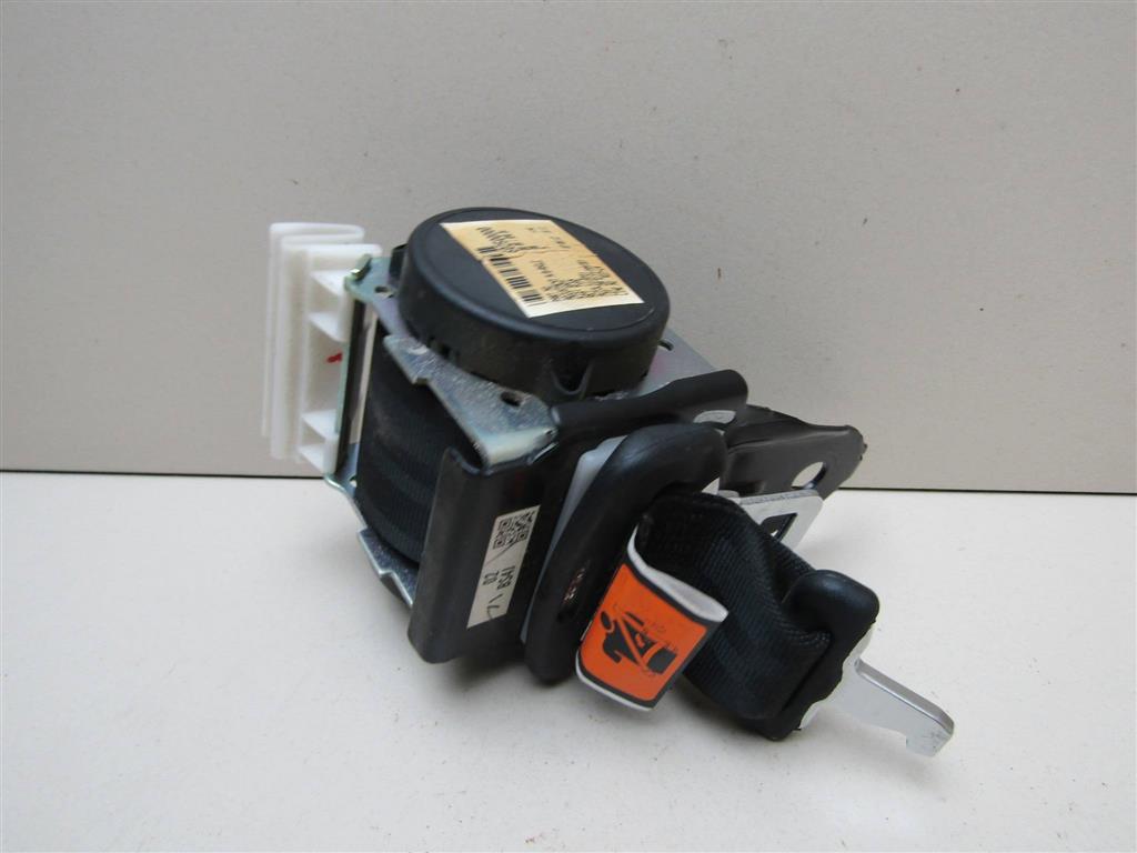 Ремень безопасности Mazda Mazda 3 (BK) 2002-2009 BS4J57740A02