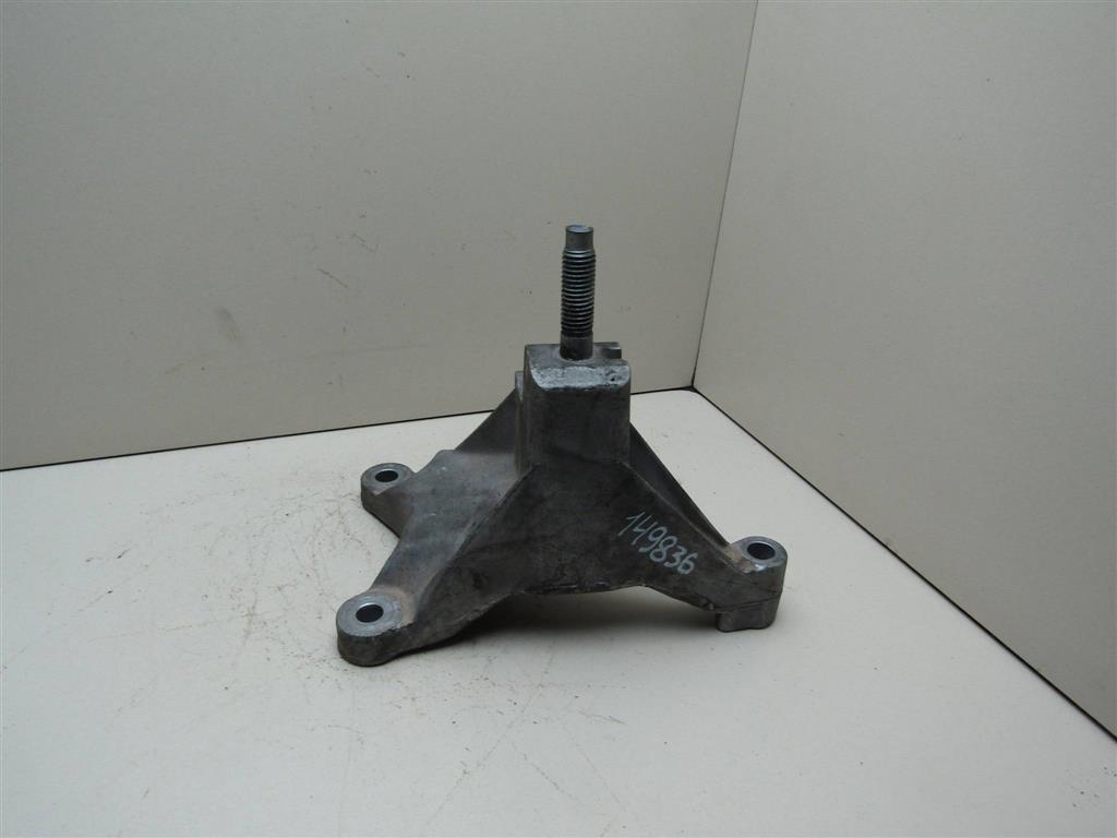 Кронштейн КПП Ford Transit Connect 2002-2013 98AB7M125AF