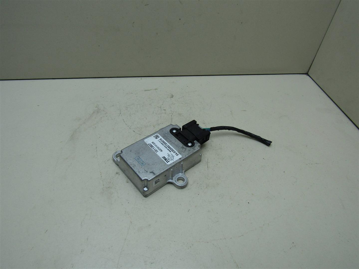Блок электронный Chevrolet Trail Blazer 2001-2010 15951954