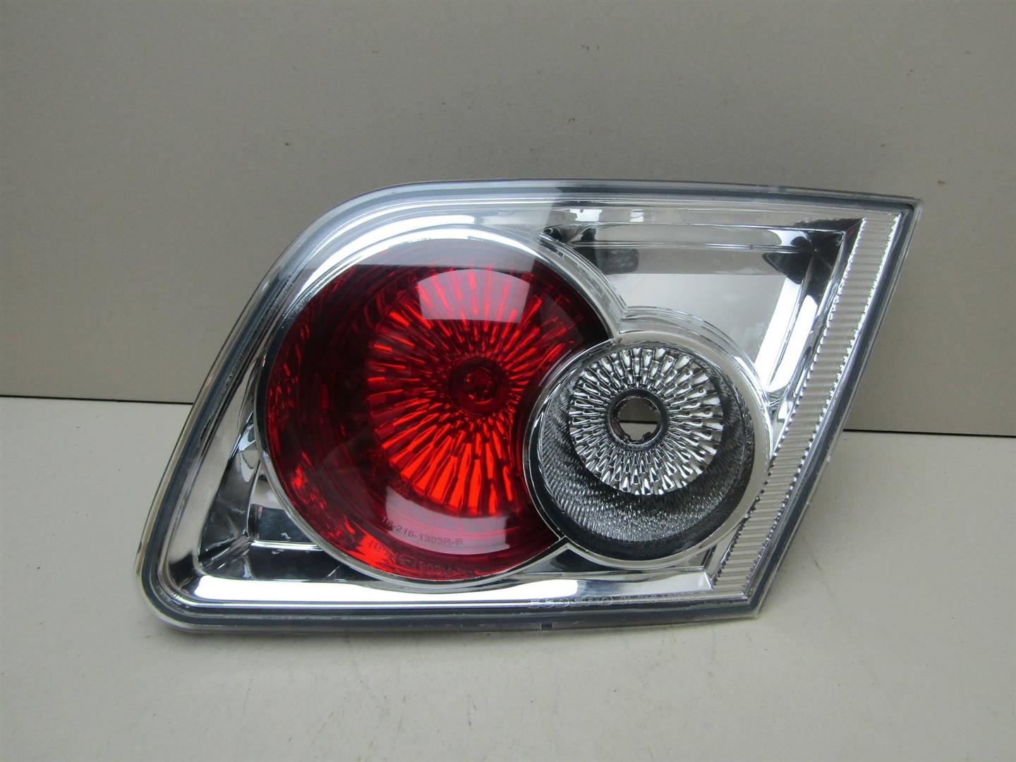 Фонарь задний правый Mazda Mazda 6 (GG) 2002-2007 GJ6E513F0D