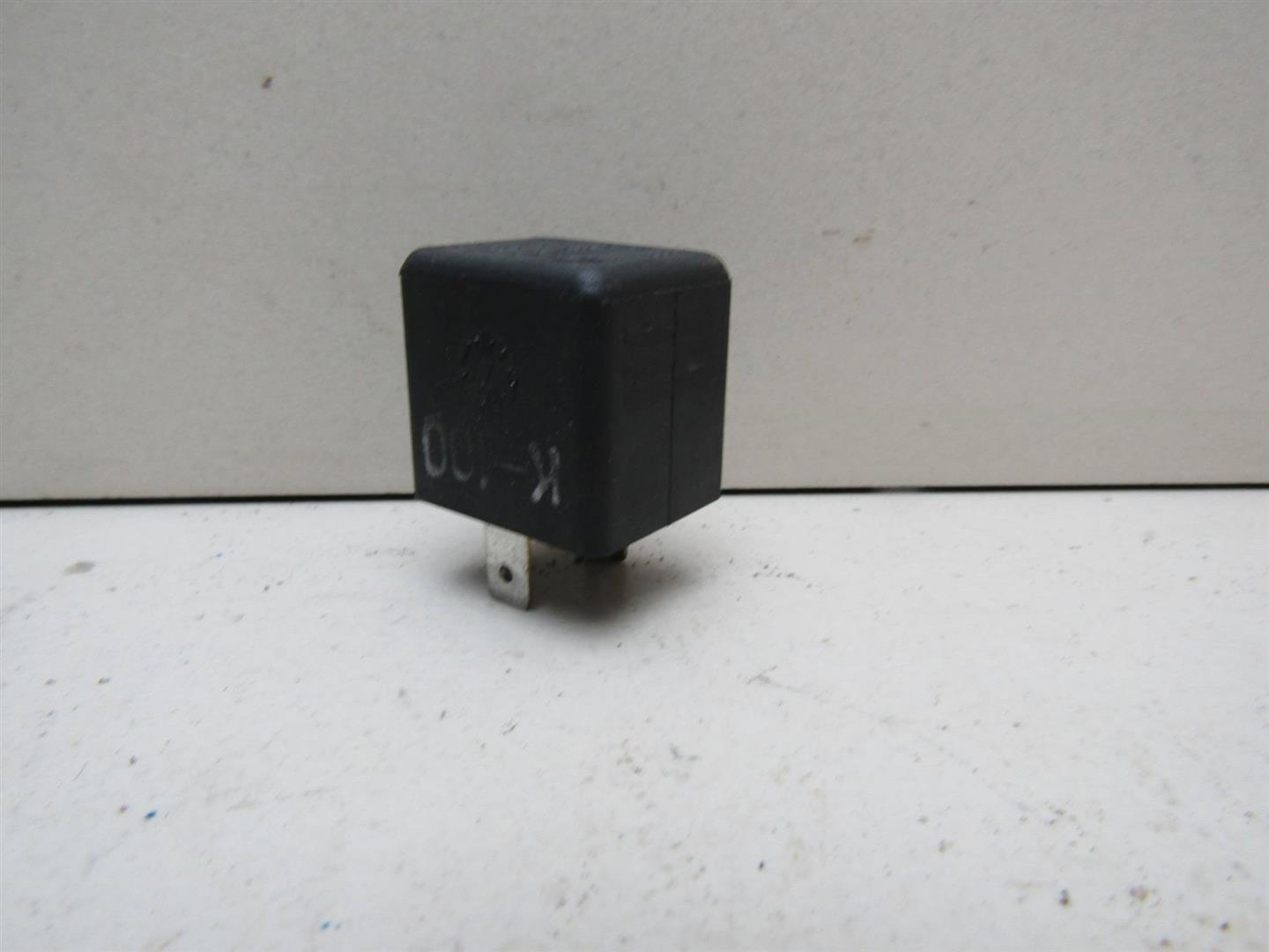 Реле поворотов Chevrolet Lanos 2004-2010 4953747