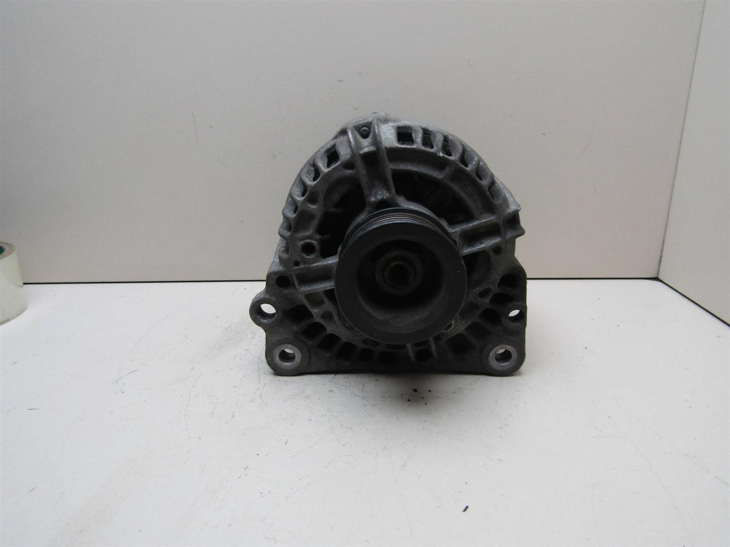 Генератор VW Golf IV \Bora 1997-2005 028903028D