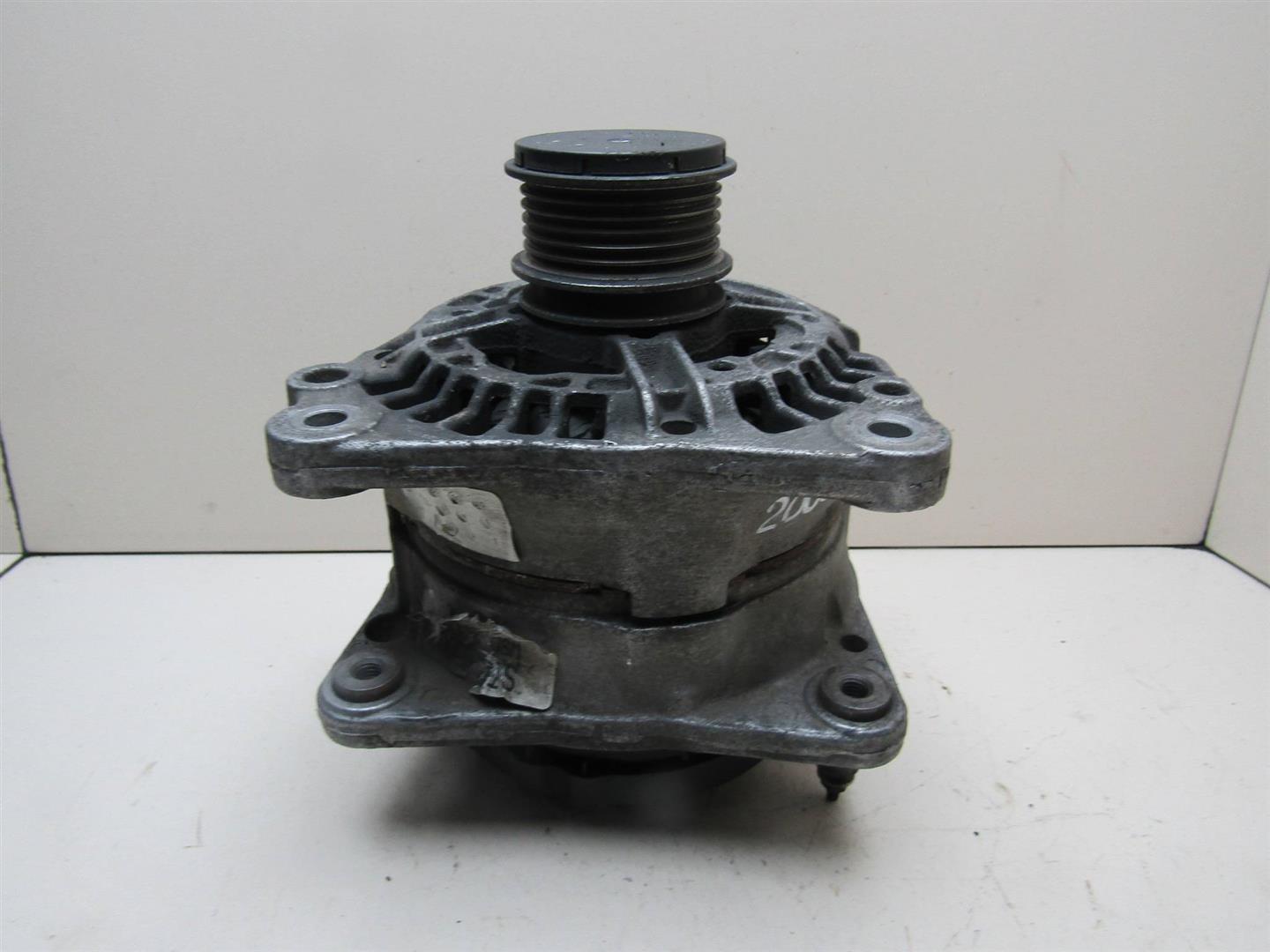 Генератор VW Golf IV \Bora 1997-2005 028903028D