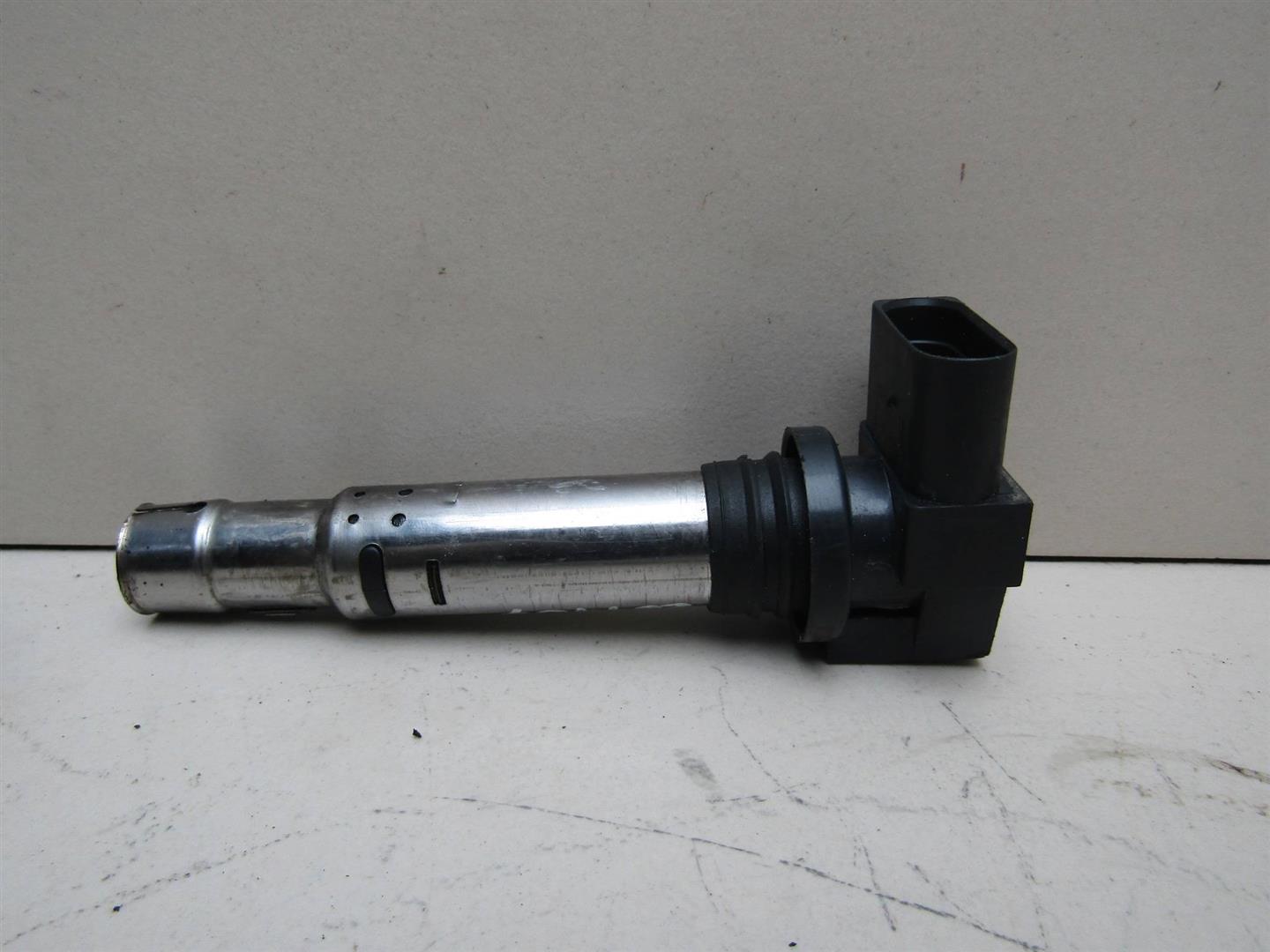 Катушка зажигания VW Golf V 2003-2009 036905715E