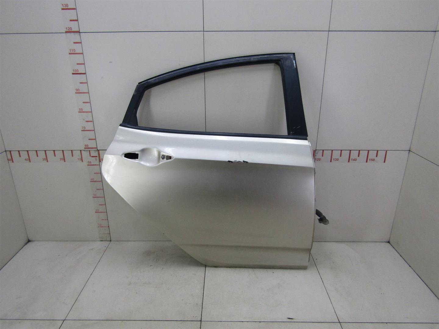 Дверь задняя правая Hyundai Solaris 2010-2017 770044L000