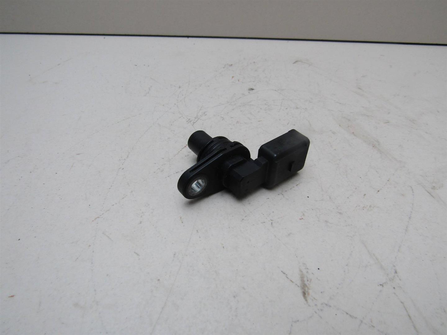 Датчик положения распредвала VW Golf IV \Bora 1997-2005 036907601D