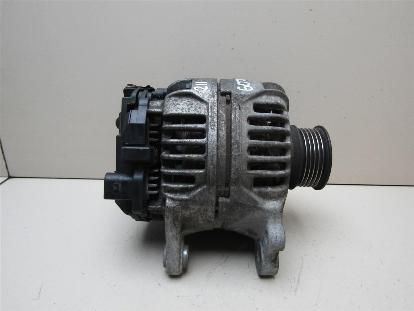 Генератор VW Golf IV \Bora 1997-2005 06A903026