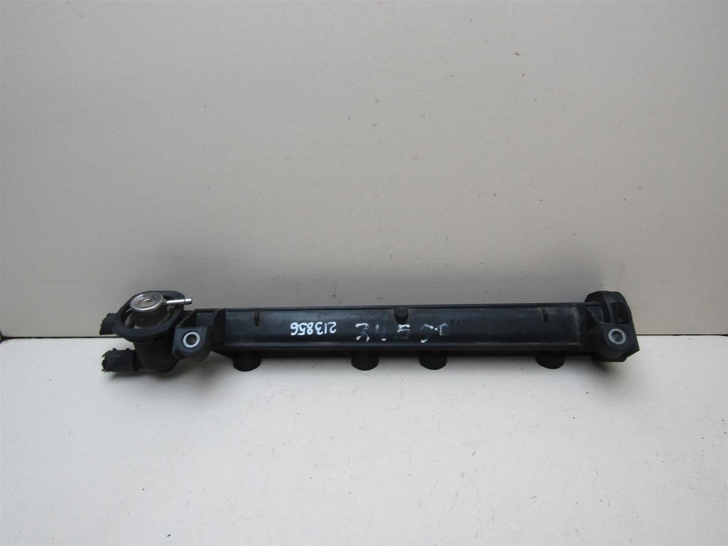 Рейка топливная (рампа) VW Golf IV \Bora 1997-2005 06A133317A