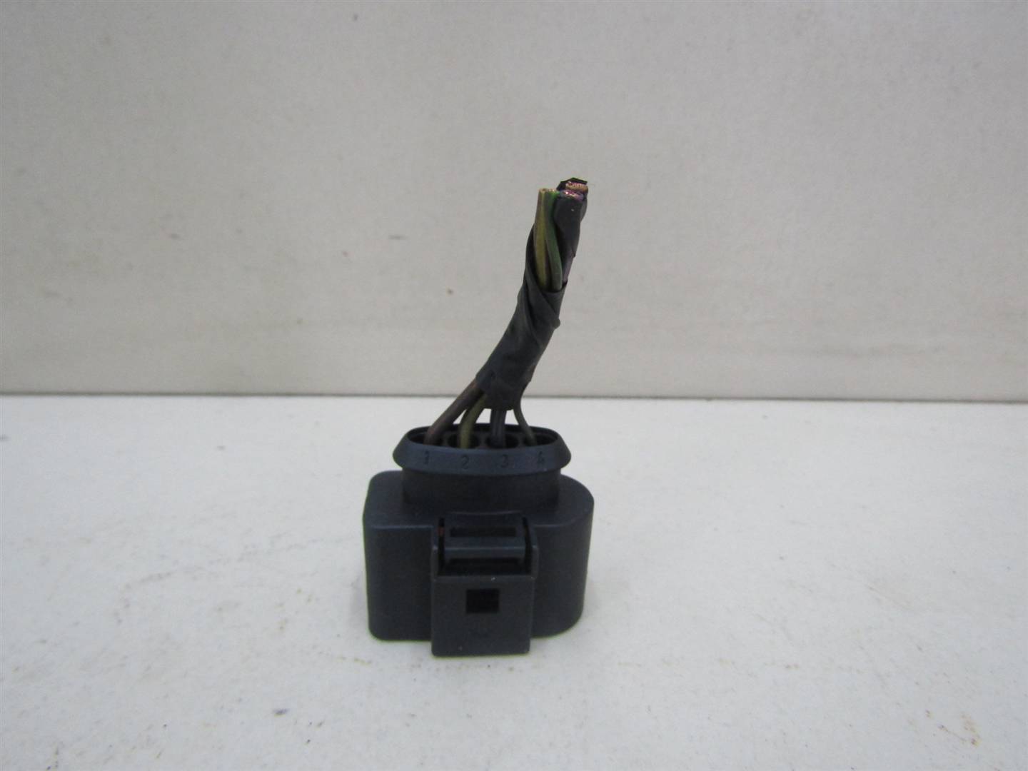 Разъем VW Transporter T5 2003-2015 1J0973724