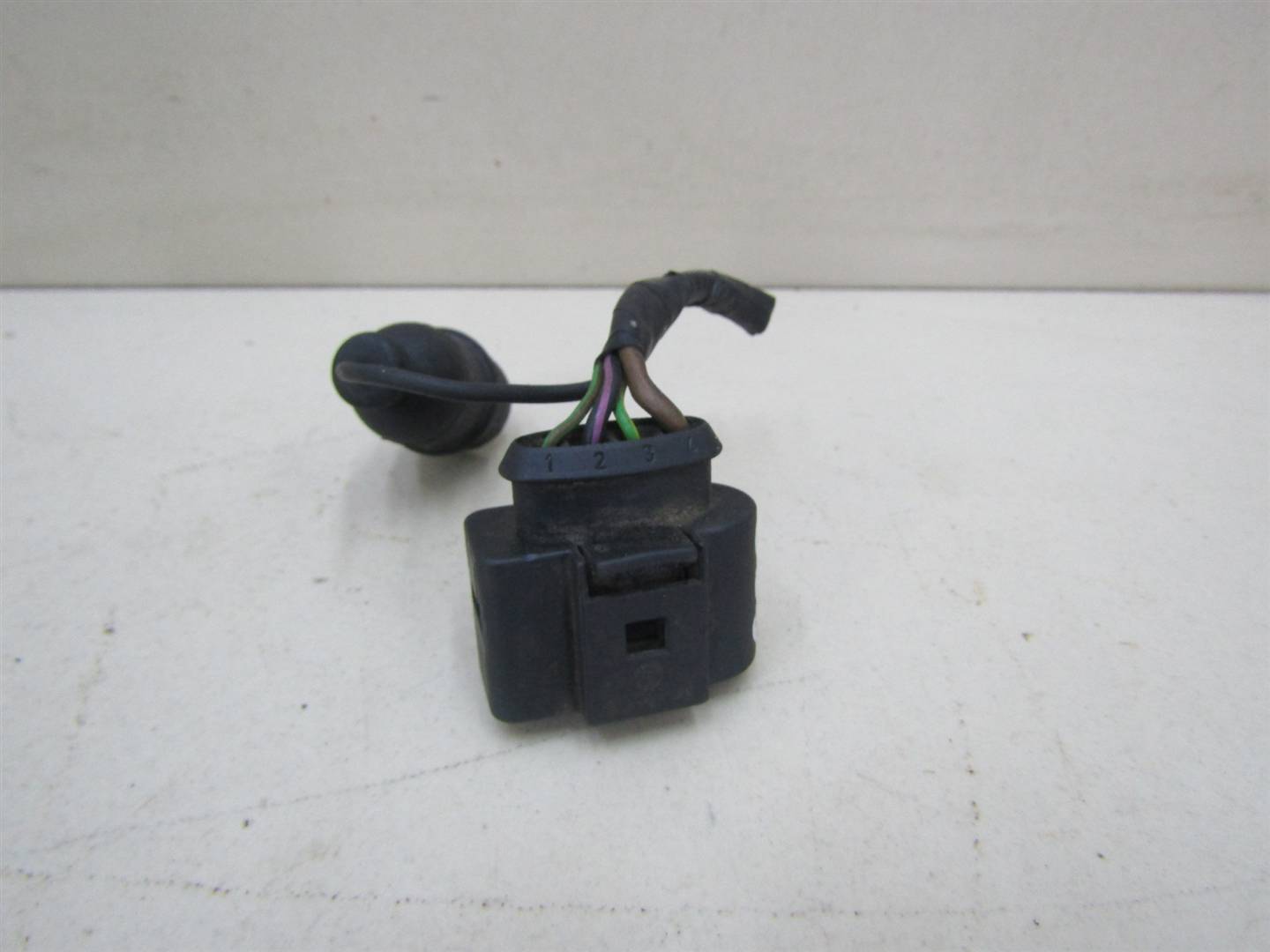 Разъем VW Transporter T5 2003-2015 1J0973724