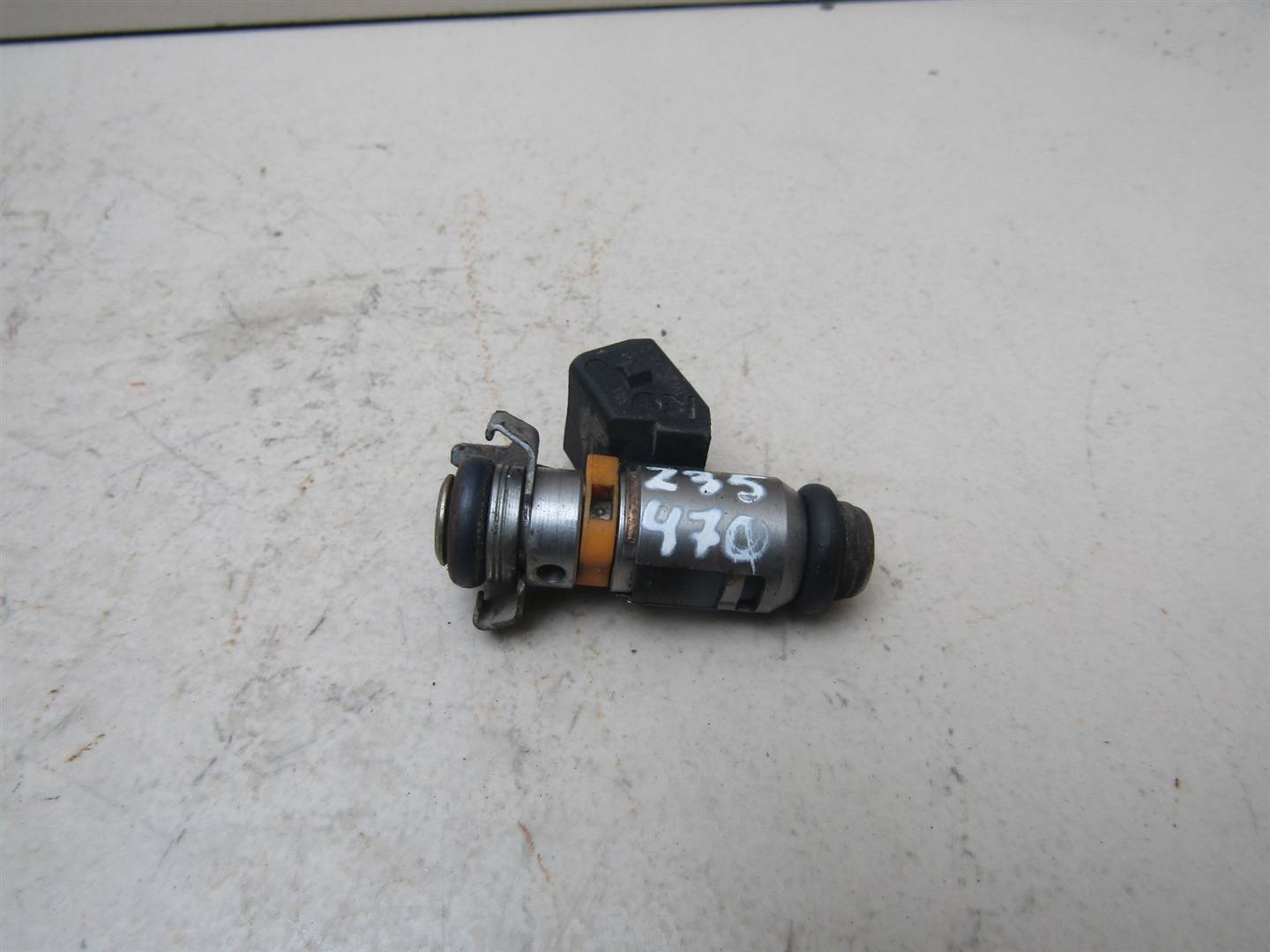 Форсунка инжекторная электрическая Fiat Albea 2003-2012 71724545