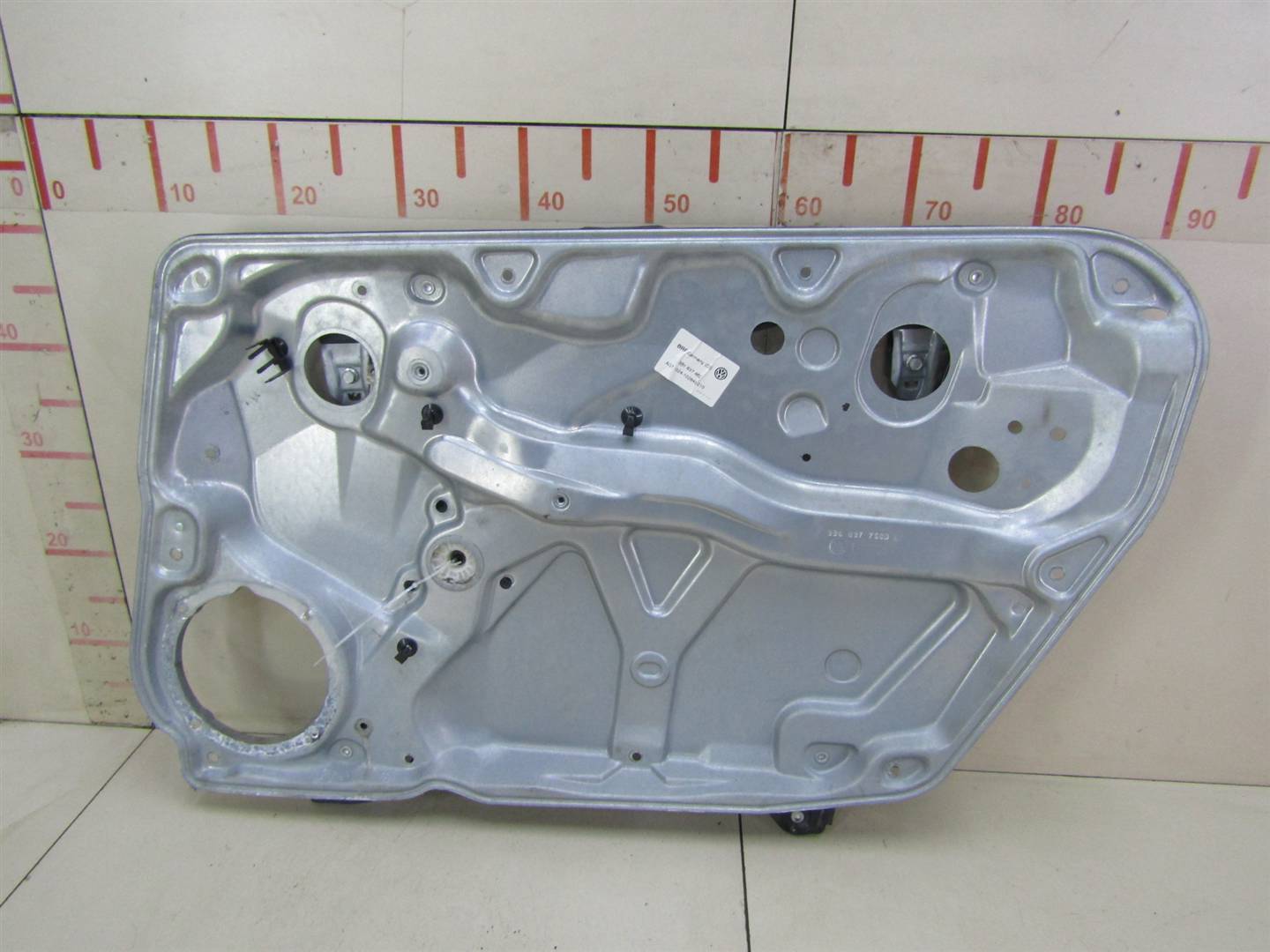 Стеклоподъемник электр. передний правый VW Passat (B5) 1996-2000 3B1837462
