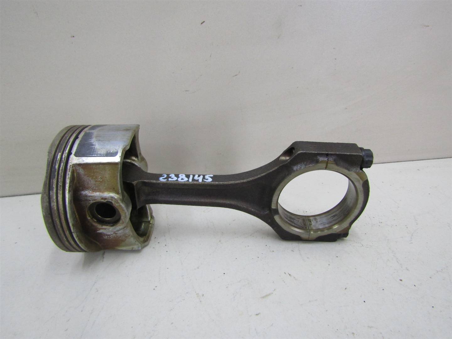 Шатун Lexus RX 300\330\350\400h 2003-2009 1320139135